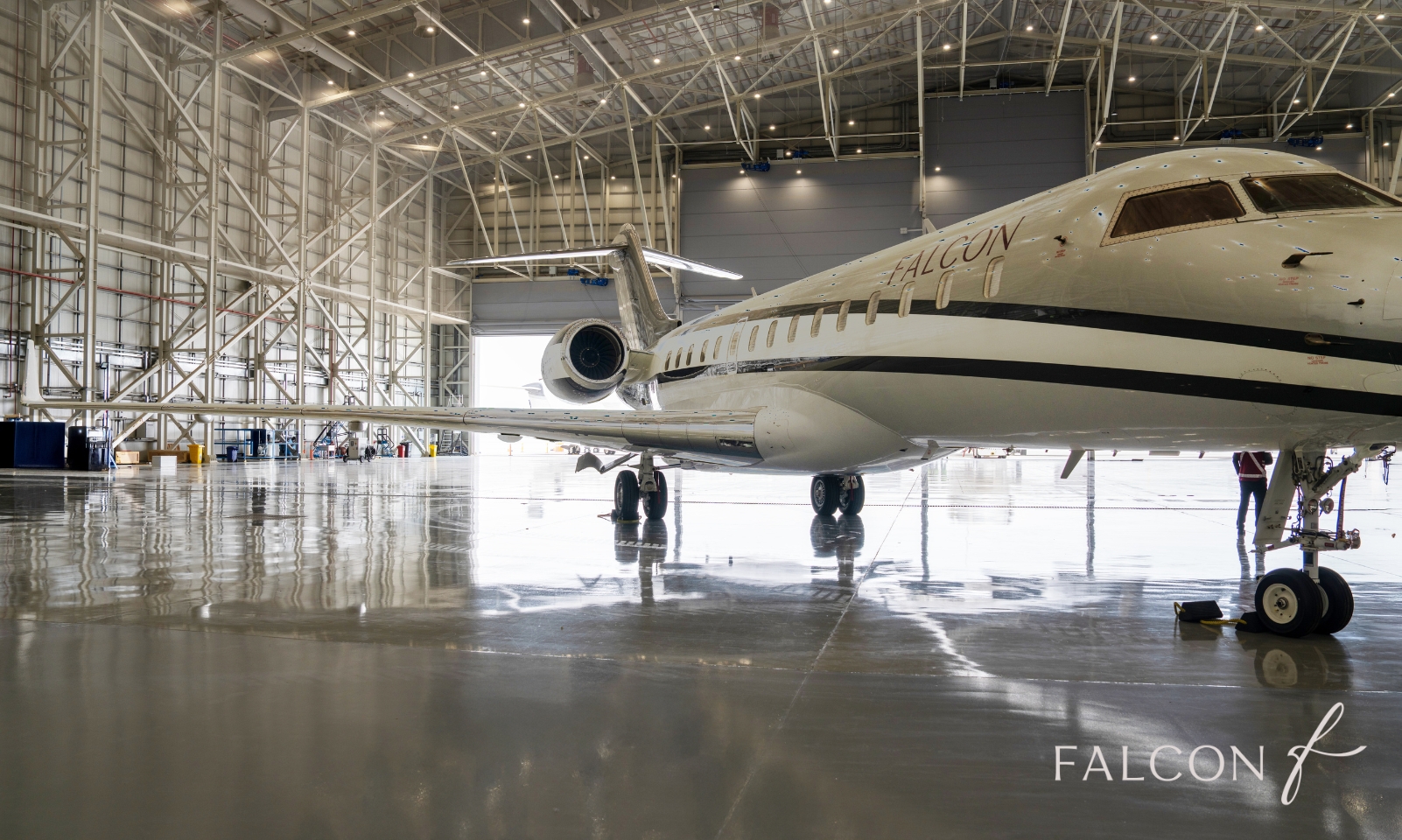 Falcon Technic Extends GCAA Approval for 120-Month Base Maintenance on Bombardier BD-700 Series